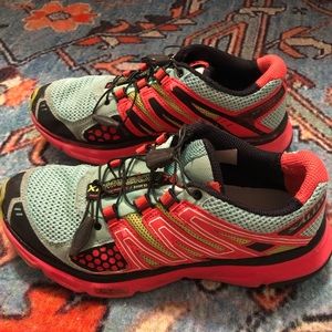 Salomon Running Shoes Women’s